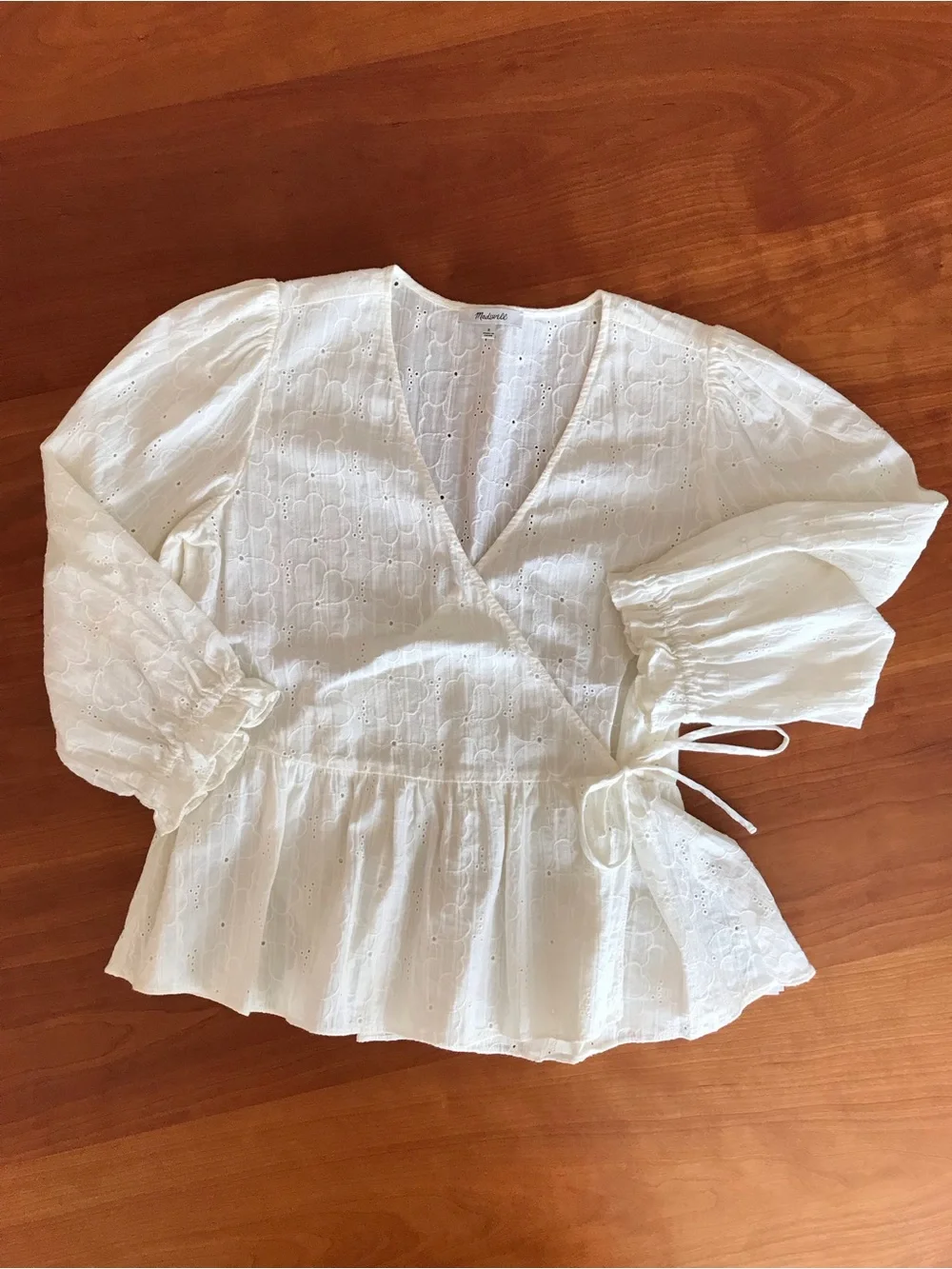 Madewell White Floral Eyelet Wrap Peplum Blouse Puff Sleeve Size Small